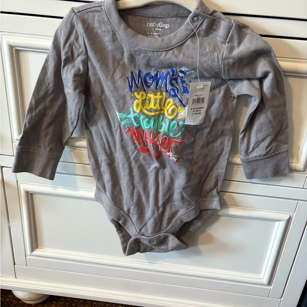 GAP Gray”Mom’s Little Trouble Maker” Bodysuit size 6-12mo New with Tags